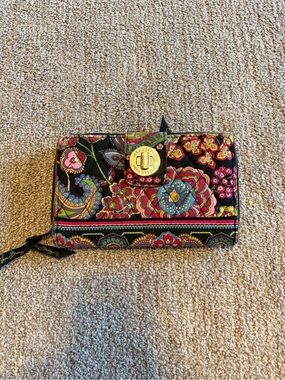 Vera Bradley Black Multicolor Paisley Floral Turn-Lock Wallet
